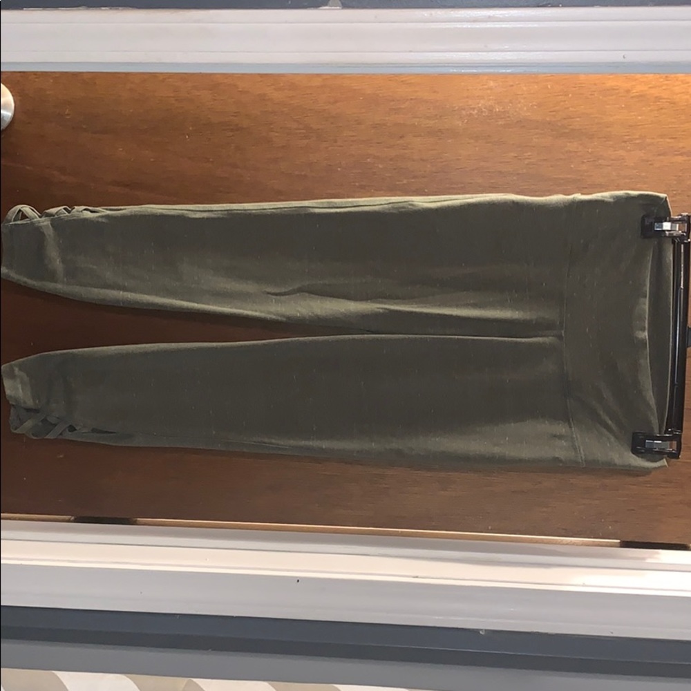 Old Navy Active Leggings